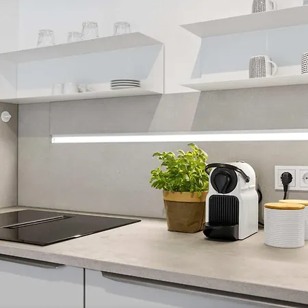 Maximin - Upscale Near Porta Nigra Apartment