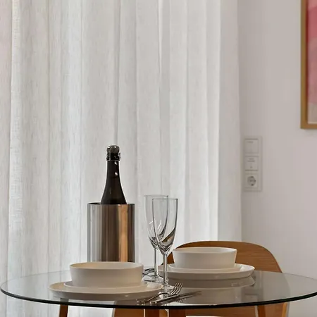 Maximin - Upscale Near Porta Nigra Apartment *