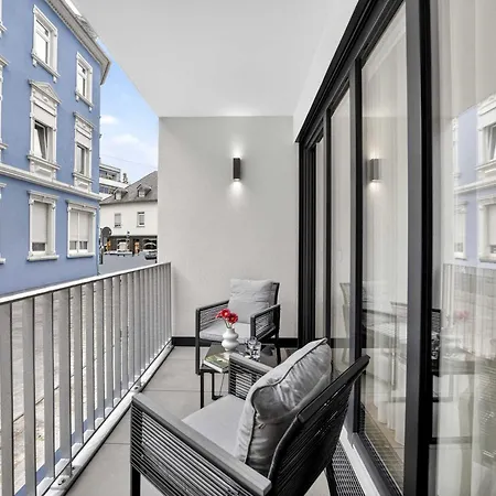Maximin - Upscale Near Porta Nigra Apartment Trier